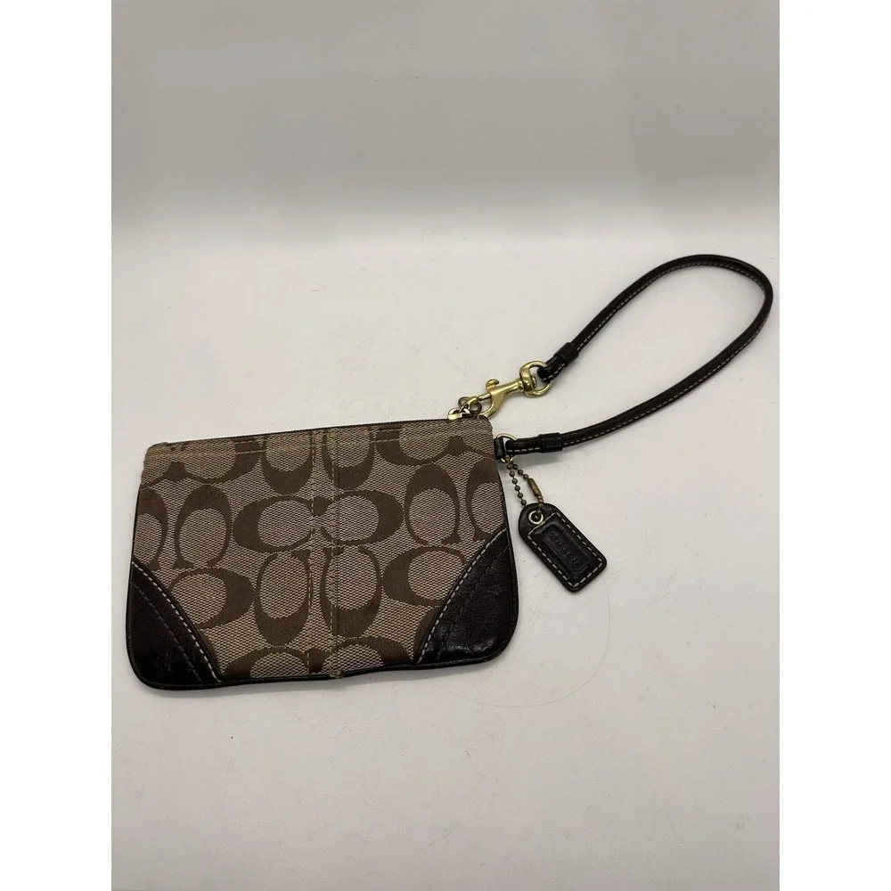 Coach Signature Jacquard Wristlet Brown Khaki Small Zip Pouch‎ EUC